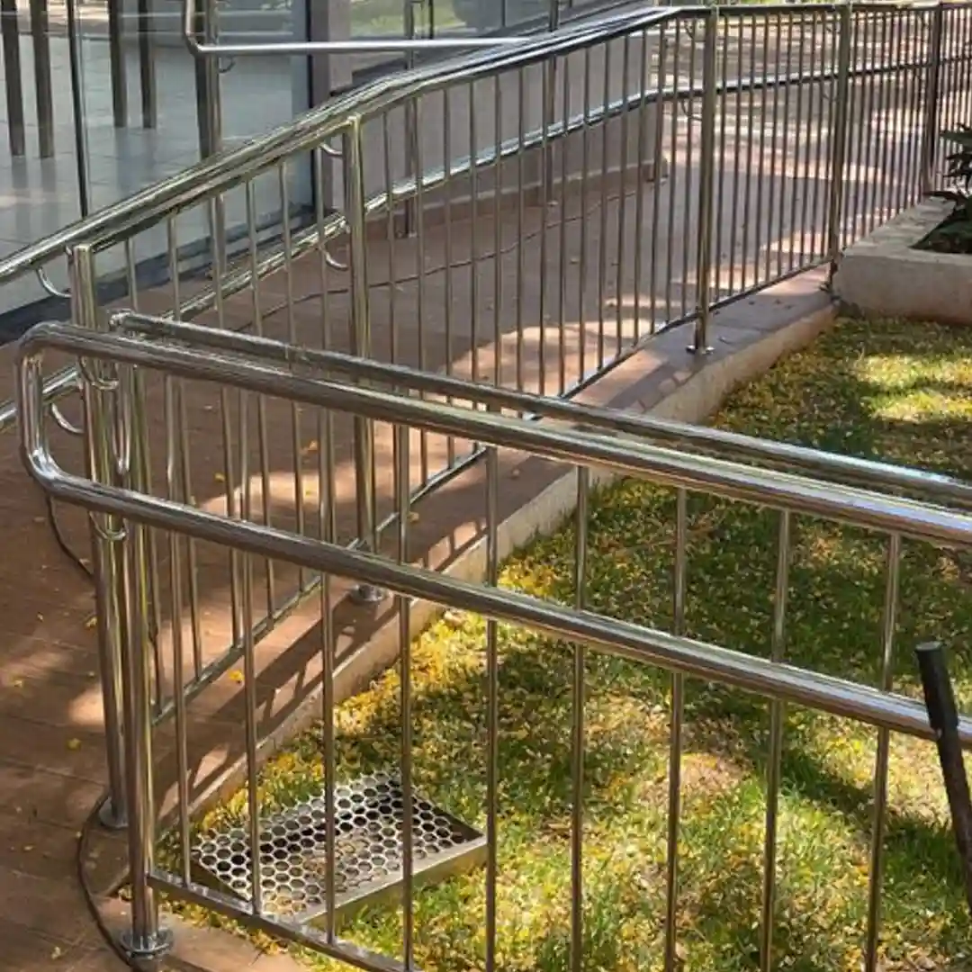 Corrimão em Inox e Metal Passarela