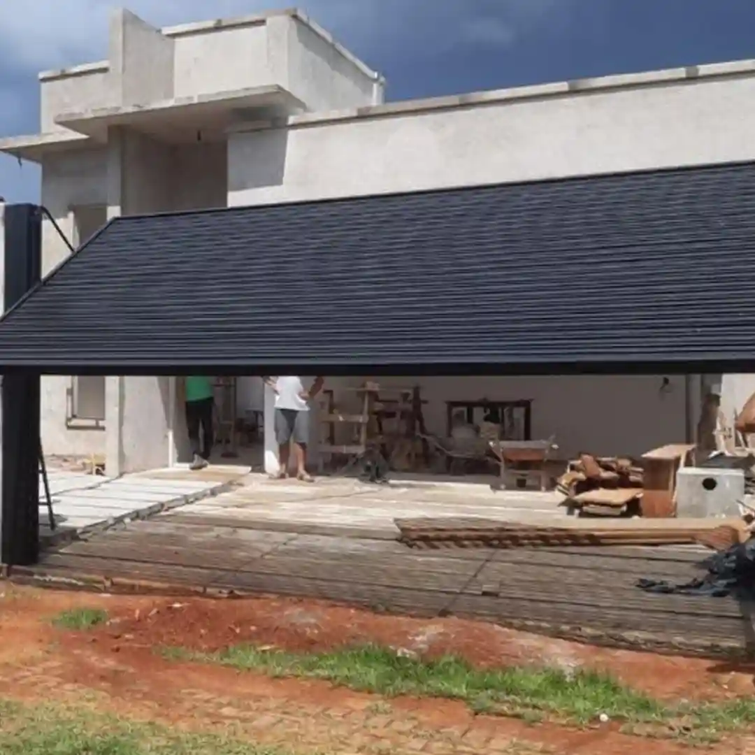 Portão Basculante Elegante e Prático