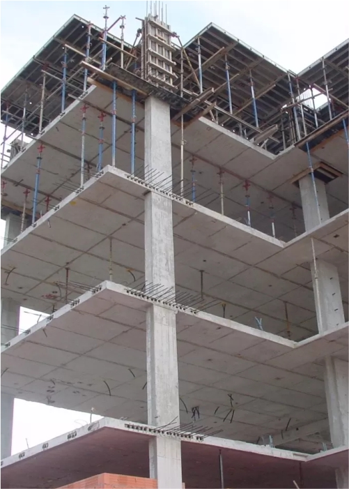 lajes-macica-em-foz-do-iguacu-sos-construir.jpg