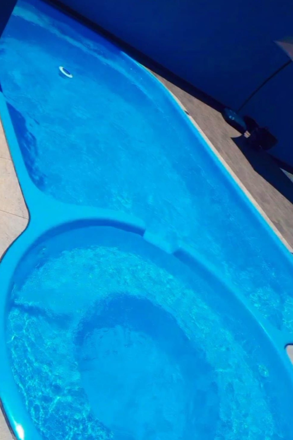 sos-construir-piscinas-de-varios-tamanhos-e-modelos-em-foz-do-iguacu.jpg