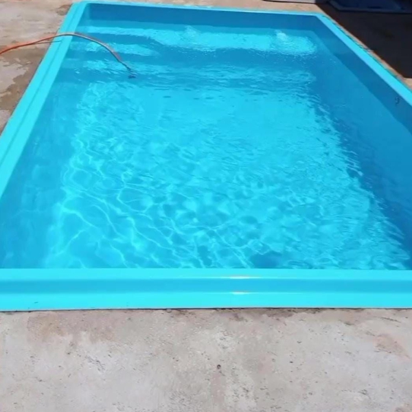 tenha-uma-piscina-da-sos-construir-em-sua-casa-ou-condominio.jpg